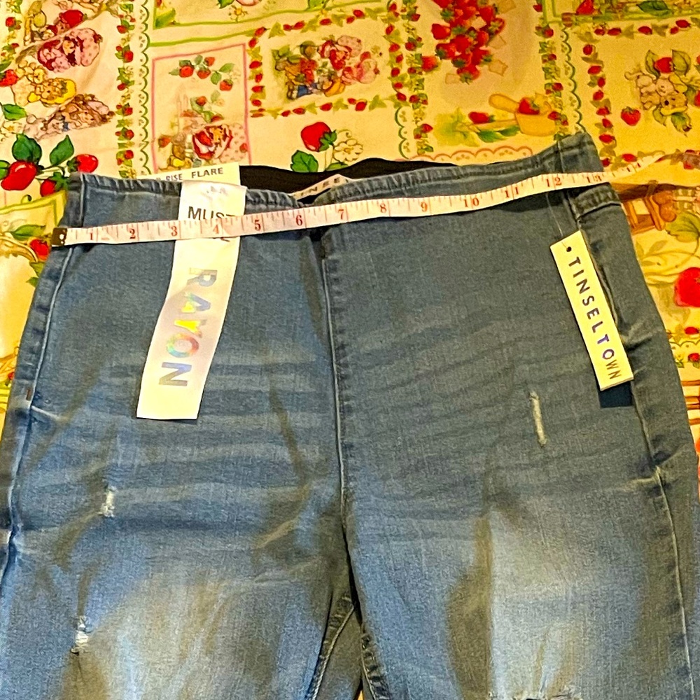 Jeans - Picture 5 of 6